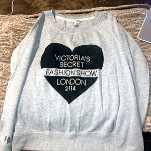 V.S sweater